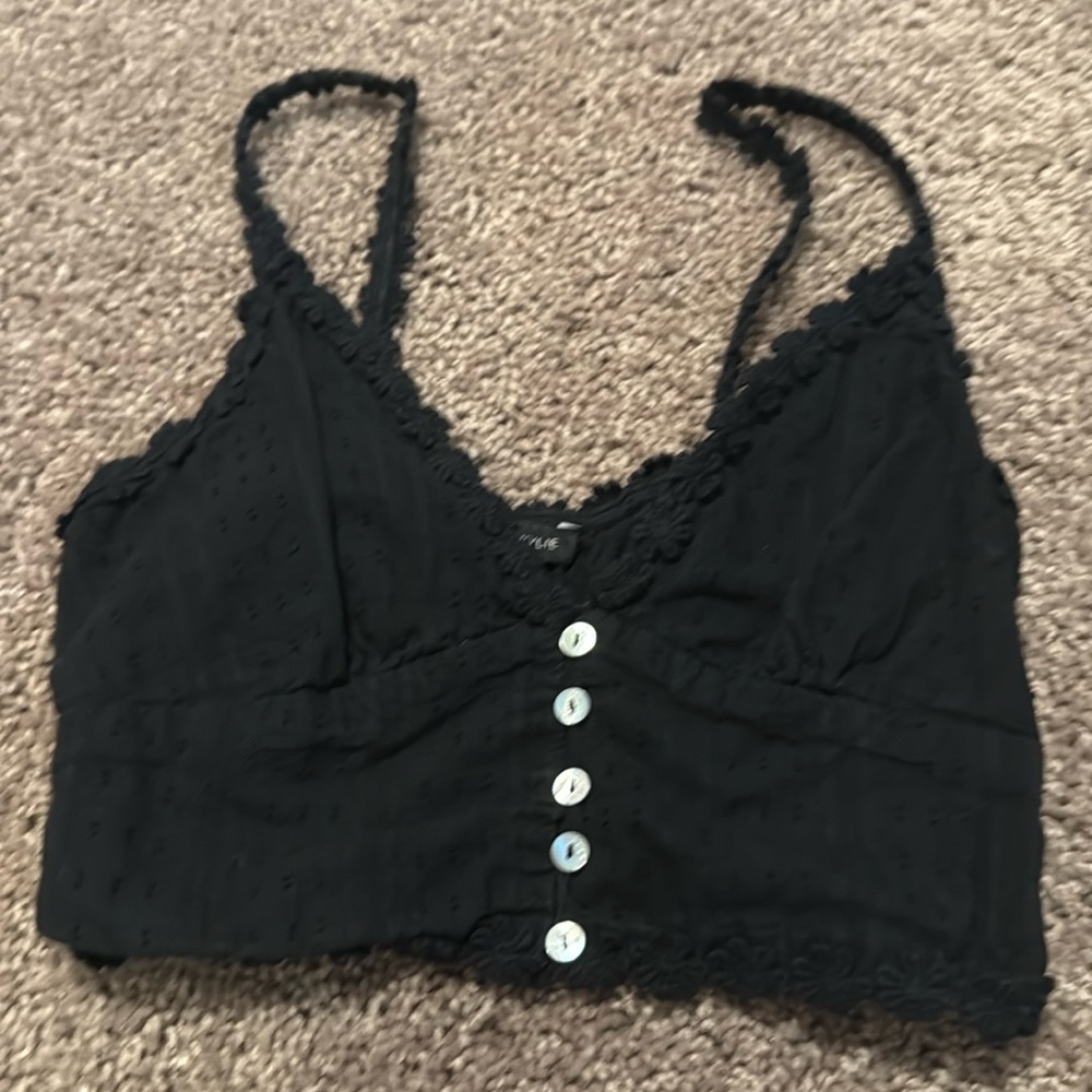 Kendall & Kylie Black Floral Crop Tank